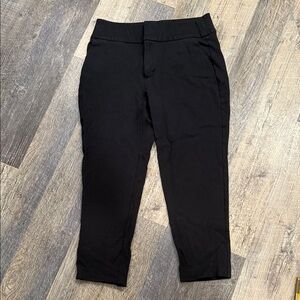 Maurices Black Ankle Cropped Pants